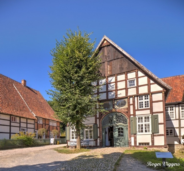 A28 - Town House