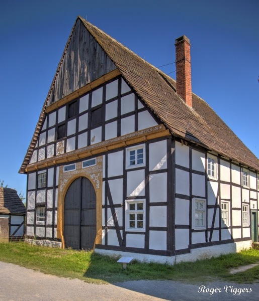 A34 - Ludovici house