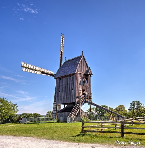 E4 - Post Windmill