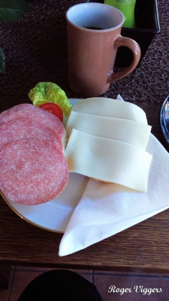 Breakfast at Cafe Plusch, Munster