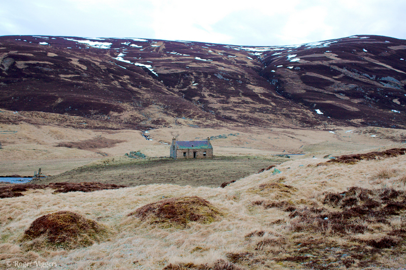 Abandoned croft, Glen Shee