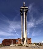 Monument to fallen shipyard workers 1970